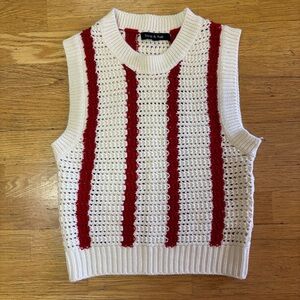 Strut & Bolt Cream Red Striped Preppy Coastal Slouchy Cropped Knit Vest S